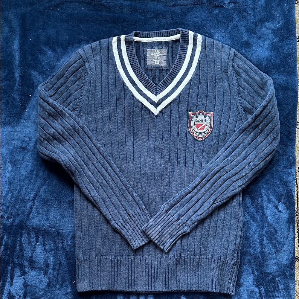 L.O.G.G. by H&M Vintage-Inspired V-Neck Sweater with Emblem